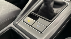 Volkswagen Golf 1.5 TSI Life 5dr Petrol Hatchback